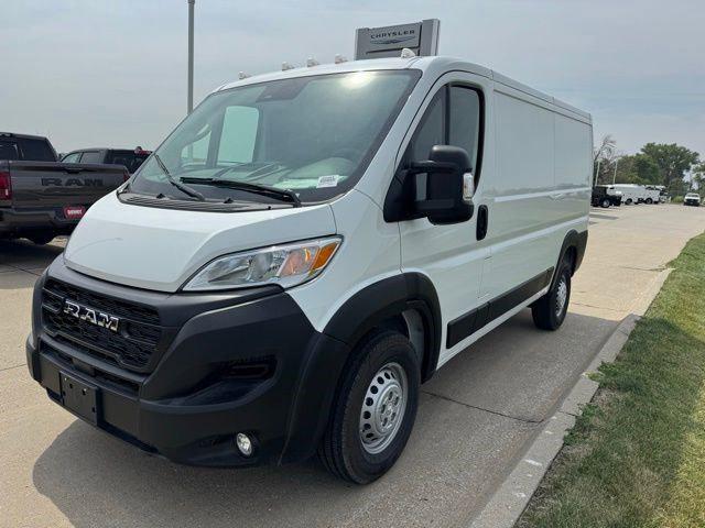2025 Ram ProMaster Cargo Van Tradesman Low Roof 136" WB w/Pass Seat
