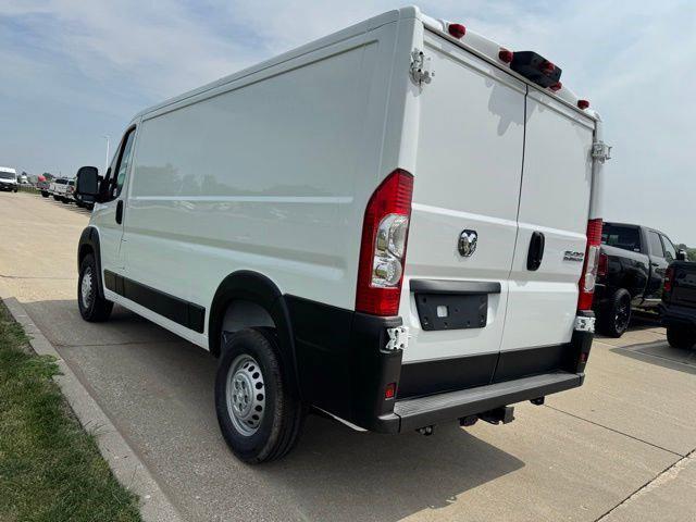 2025 Ram ProMaster Cargo Van Tradesman Low Roof 136" WB w/Pass Seat
