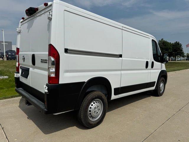 2025 Ram ProMaster Cargo Van Tradesman Low Roof 136" WB w/Pass Seat