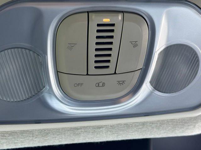 2025 Ram ProMaster Cargo Van Tradesman Low Roof 136" WB w/Pass Seat