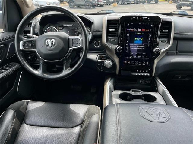 2020 RAM 1500 Laramie Crew Cab 4x4 57 Box