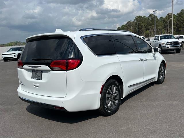 2020 Chrysler Pacifica Touring L Plus