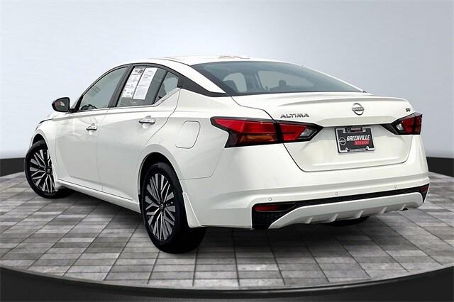 2024 Nissan Altima SV FWD