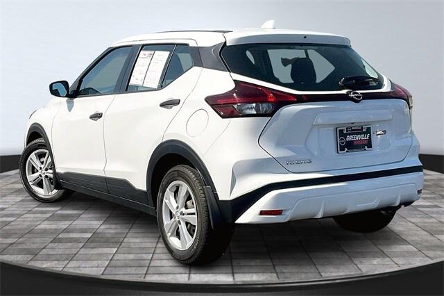 2024 Nissan Kicks S Xtronic CVT