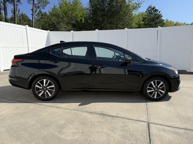 2021 Nissan Versa SV Xtronic CVT