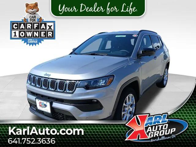 2024 Jeep Compass Latitude Lux FWD