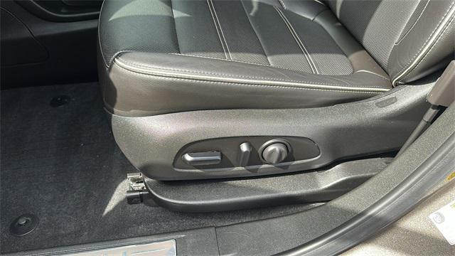 Used 2020 GMC Acadia For Sale in Waterford Twp, MI