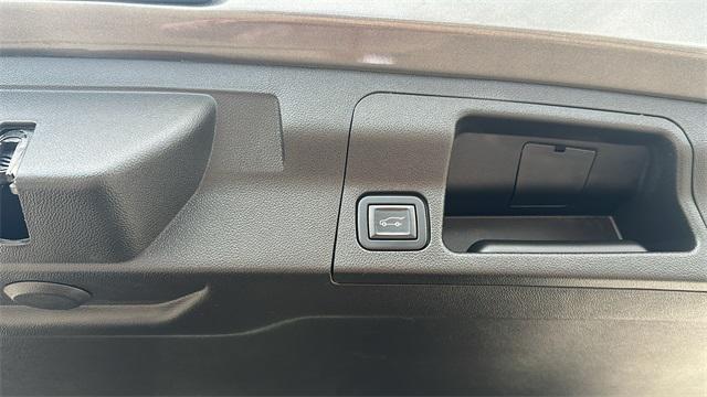 Used 2020 GMC Acadia For Sale in Waterford Twp, MI