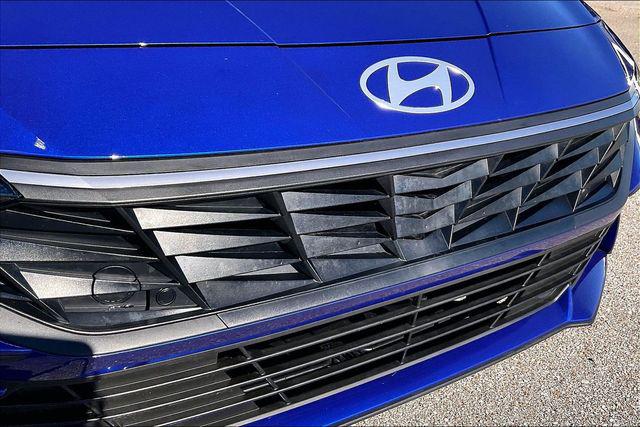 Used 2025 Hyundai Elantra For Sale in Olive Branch, MS