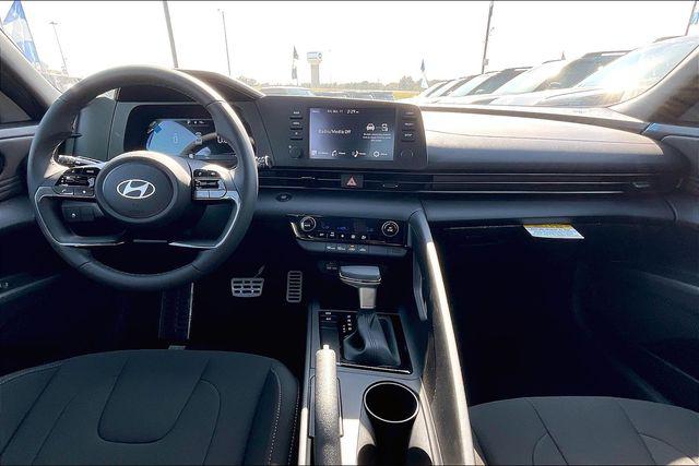 Used 2025 Hyundai Elantra For Sale in Olive Branch, MS