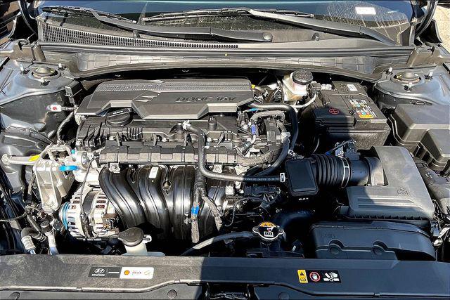 Used 2025 Hyundai Elantra For Sale in Olive Branch, MS