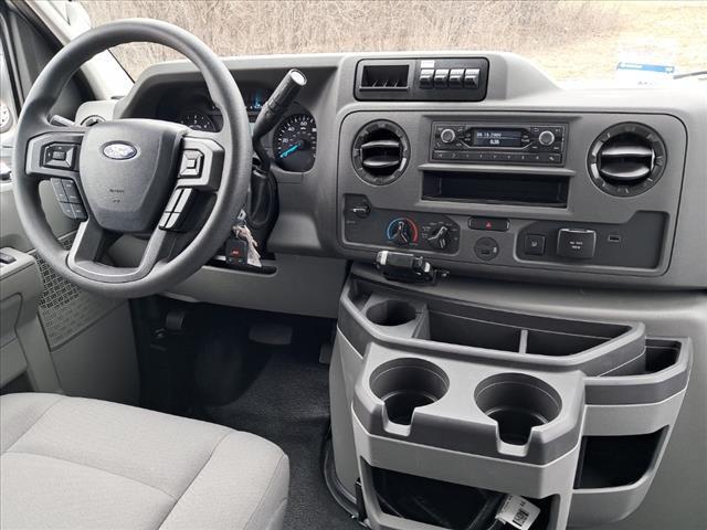 2025 Ford E-350 Cutaway Base