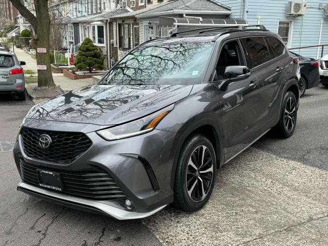 2022 Toyota Highlander XSE [17]