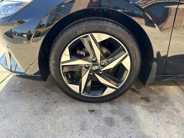 2023 Hyundai Elantra Limited