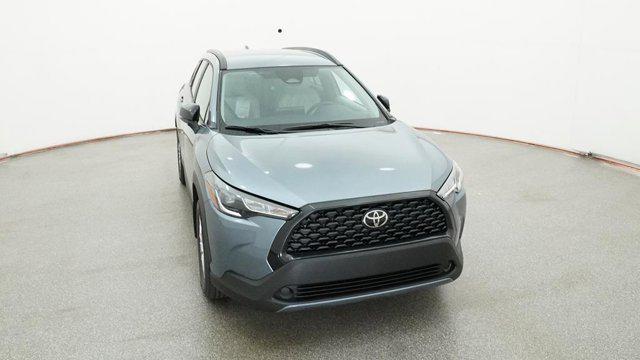 2025 Toyota Corolla Cross LE