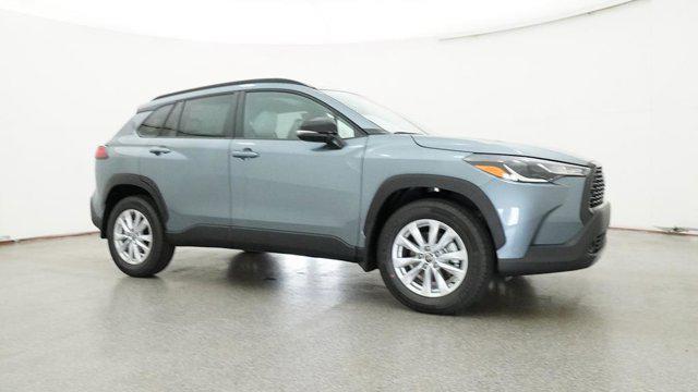 2025 Toyota Corolla Cross LE