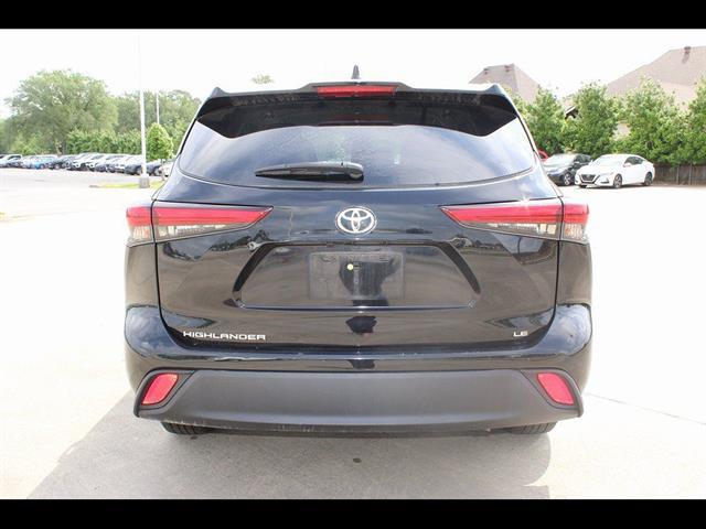 2023 Toyota Highlander LE