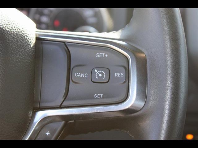 2024 Ram 1500 Laramie Crew Cab 4x2 5'7" Box