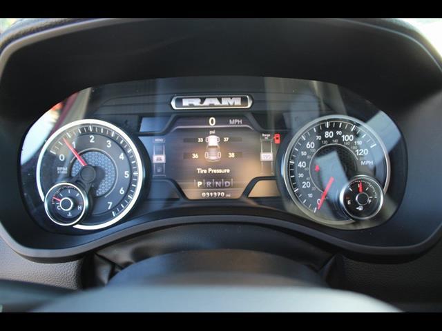 2024 Ram 1500 Laramie Crew Cab 4x2 5'7" Box