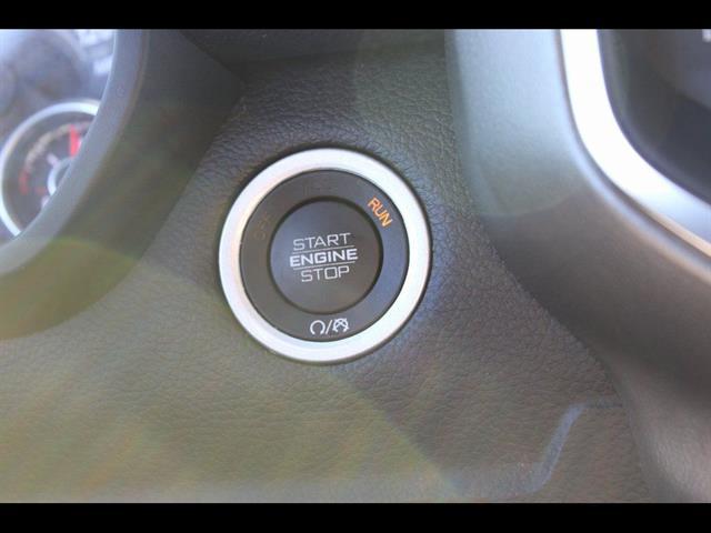 2024 Ram 1500 Laramie Crew Cab 4x2 5'7" Box