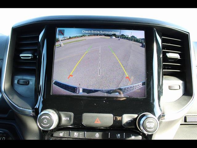 2024 Ram 1500 Laramie Crew Cab 4x2 5'7" Box