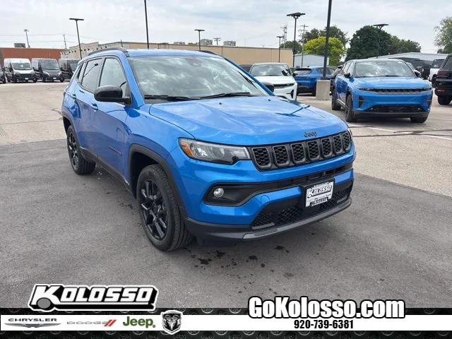 2025 Jeep Compass COMPASS LATITUDE 4X4
