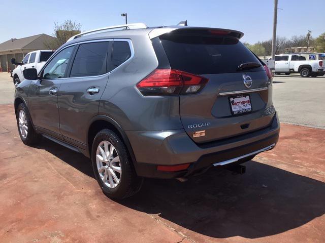 2017 Nissan Rogue SV