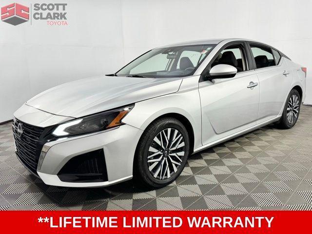 2023 Nissan Altima SV FWD