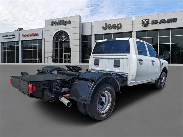 2023 RAM 3500 Chassis Tradesman/SLT/Laramie/Limited