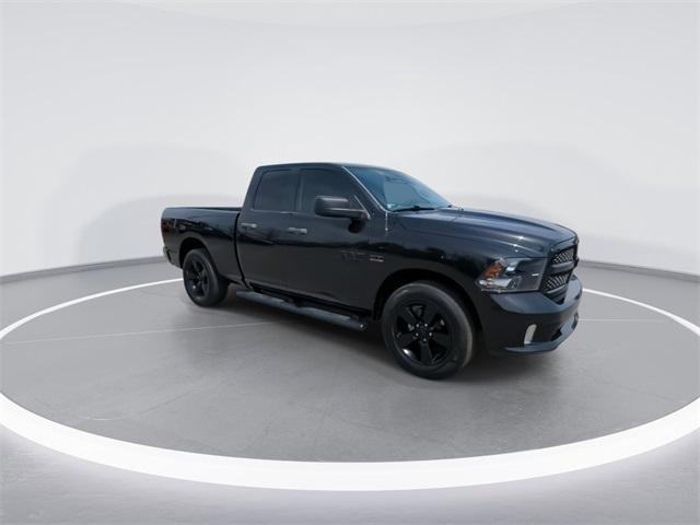 2017 RAM 1500 Express Quad Cab 4x2 64 Box