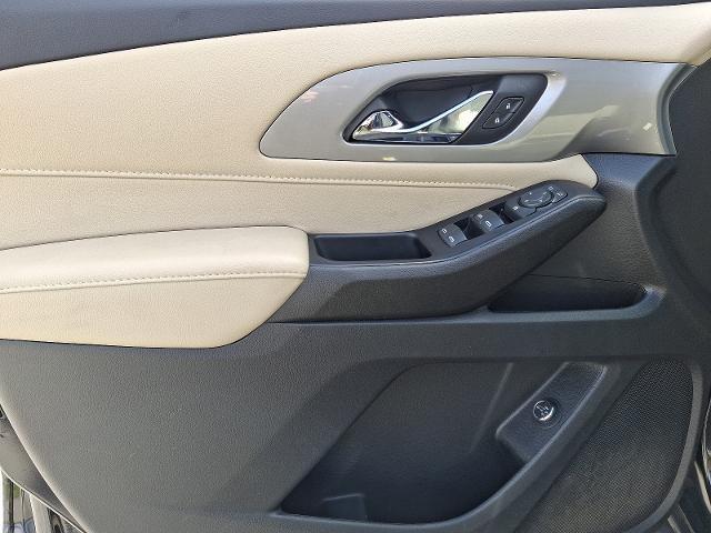 2022 Chevrolet Traverse AWD LT Cloth