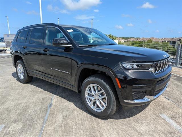 2025 Jeep Grand Cherokee GRAND CHEROKEE L LAREDO X 4X2