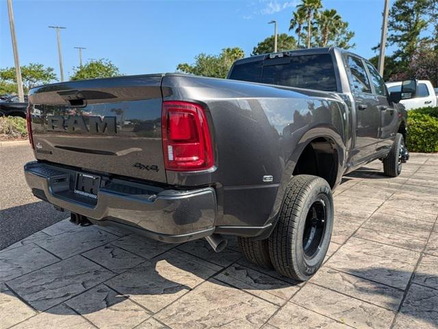 2025 RAM Ram 3500 RAM 3500 BIG HORN CREW CAB 4X4 8 BOX