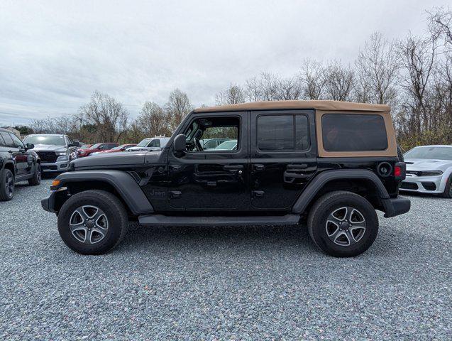2020 Jeep Wrangler Unlimited Black and Tan 4X4