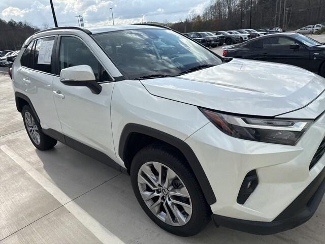2022 Toyota RAV4 XLE Premium