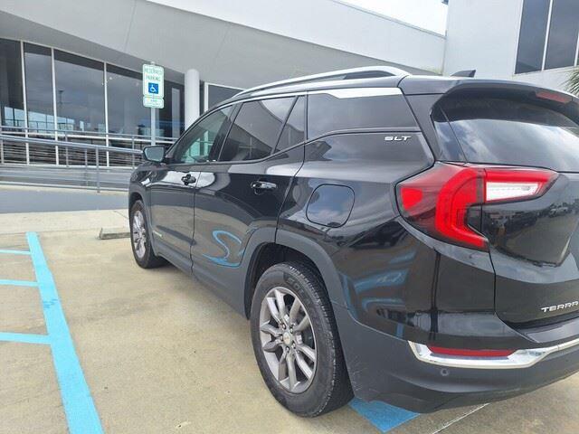 2022 GMC Terrain AWD SLT