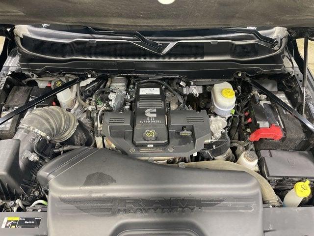 2022 RAM 3500 Big Horn Crew Cab 4x4 8 Box