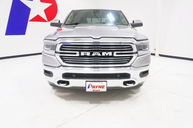 2019 RAM 1500 Laramie Crew Cab 4x2 64 Box