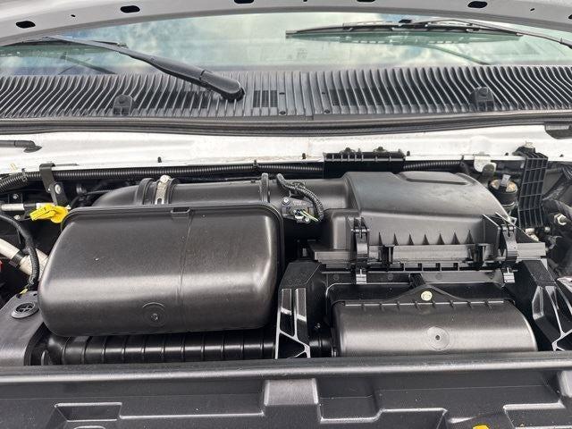 2024 Ford E-350 Cutaway Base Cutaway