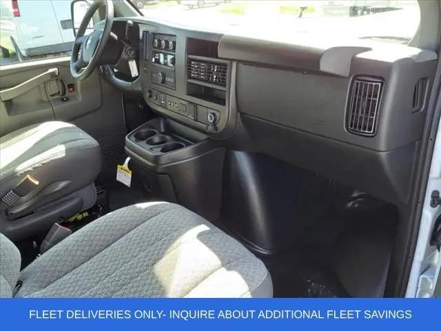 2025 Chevrolet Express Cargo Van RWD 3500 Extended Wheelbase WT