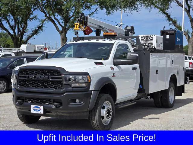 2024 RAM Ram 5500 Chassis Cab RAM 5500 TRADESMAN CHASSIS REGULAR CAB 4X2 84 CA 2024 RAM Ram 5500 Chassis Cab RAM 5500 TRADESMAN CHASSIS REGULAR CAB 4X2 84 CA
