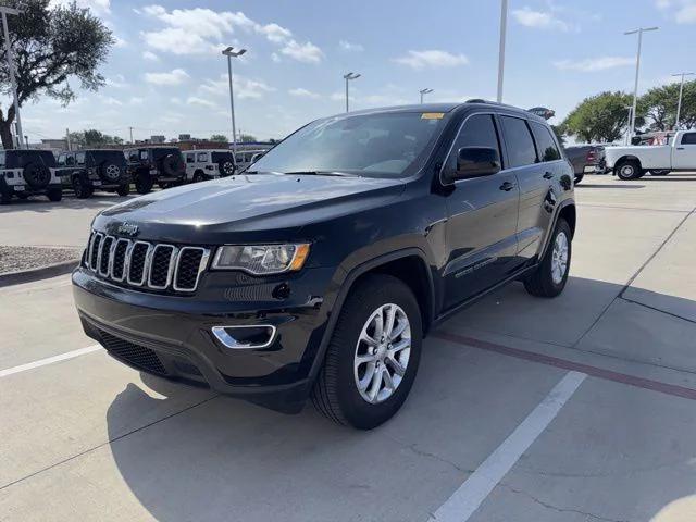 2021 Jeep Grand Cherokee Laredo E 4x2
