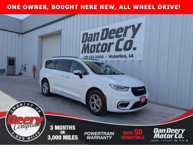 2023 Chrysler Pacifica Limited AWD