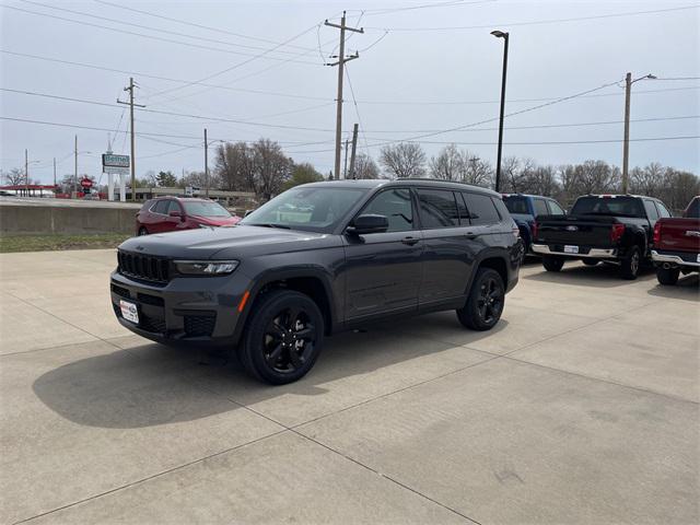 2025 Jeep Grand Cherokee GRAND CHEROKEE L ALTITUDE X 4X4