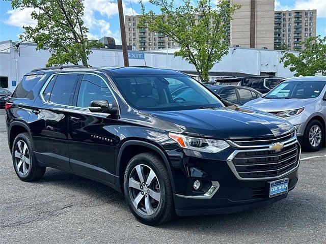 2021 Chevrolet Traverse AWD LT Leather