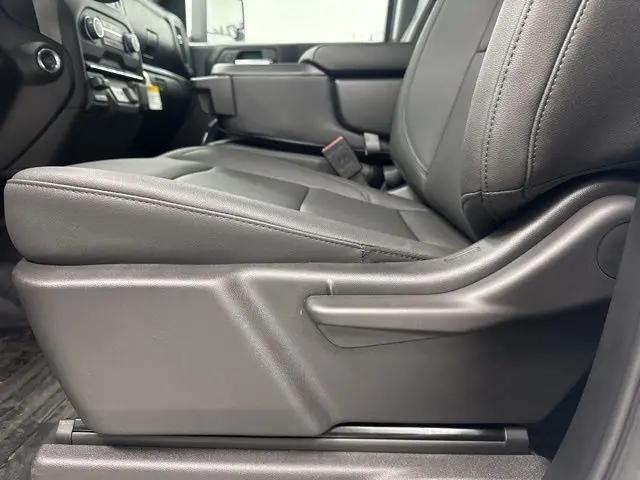 2025 Chevrolet Silverado 2500HD 4WD Double Cab Long Bed Work Truck