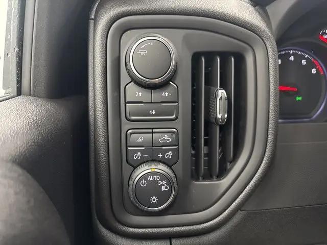 2025 Chevrolet Silverado 2500HD 4WD Double Cab Long Bed Work Truck