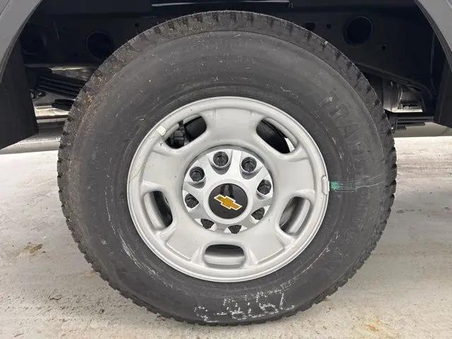 2025 Chevrolet Silverado 2500HD 4WD Double Cab Long Bed Work Truck
