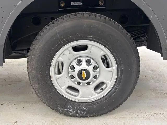 2025 Chevrolet Silverado 2500HD 4WD Double Cab Long Bed Work Truck