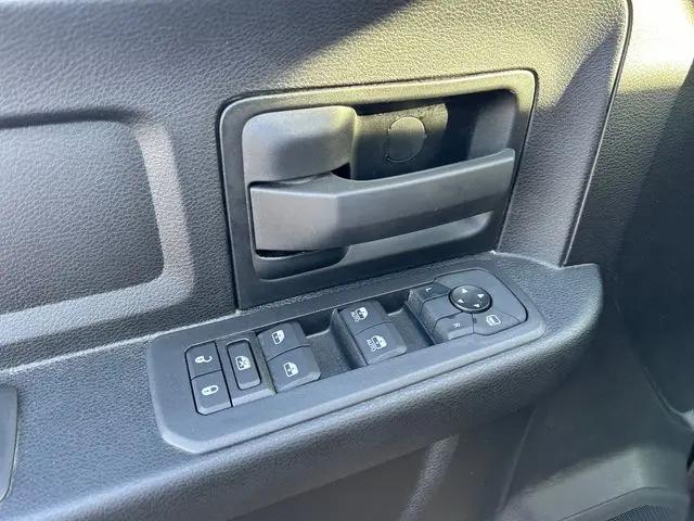 2025 Ram 2500 Tradesman Crew Cab 4x4 6'4" Box